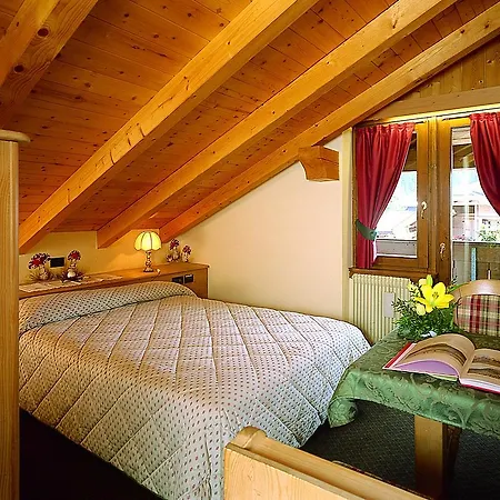 Garnì La Montanara Hotel